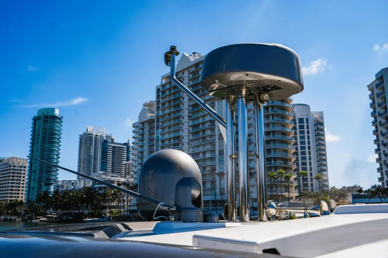 Slide: The Image of Azimut Atlantis 51 2021 - 109