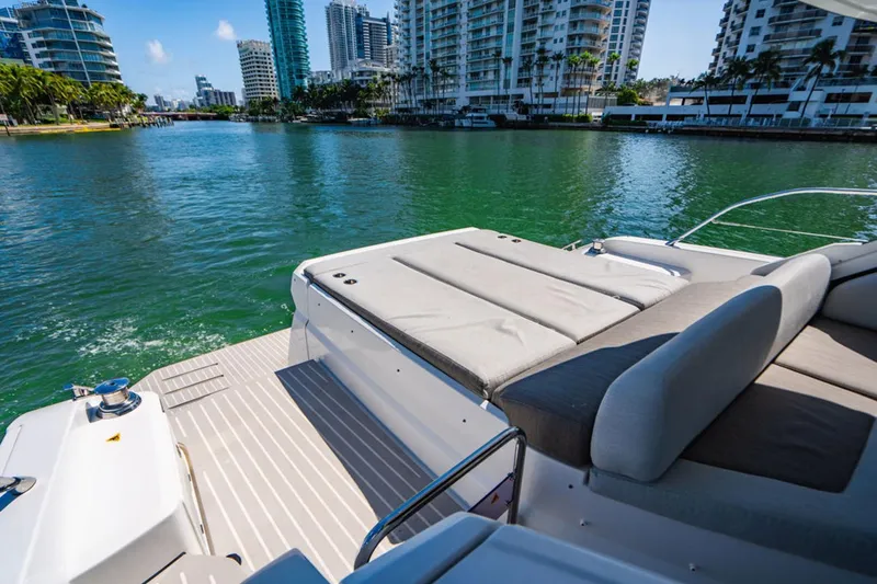 Slide: The Image of Azimut Atlantis 51 2021 - 82