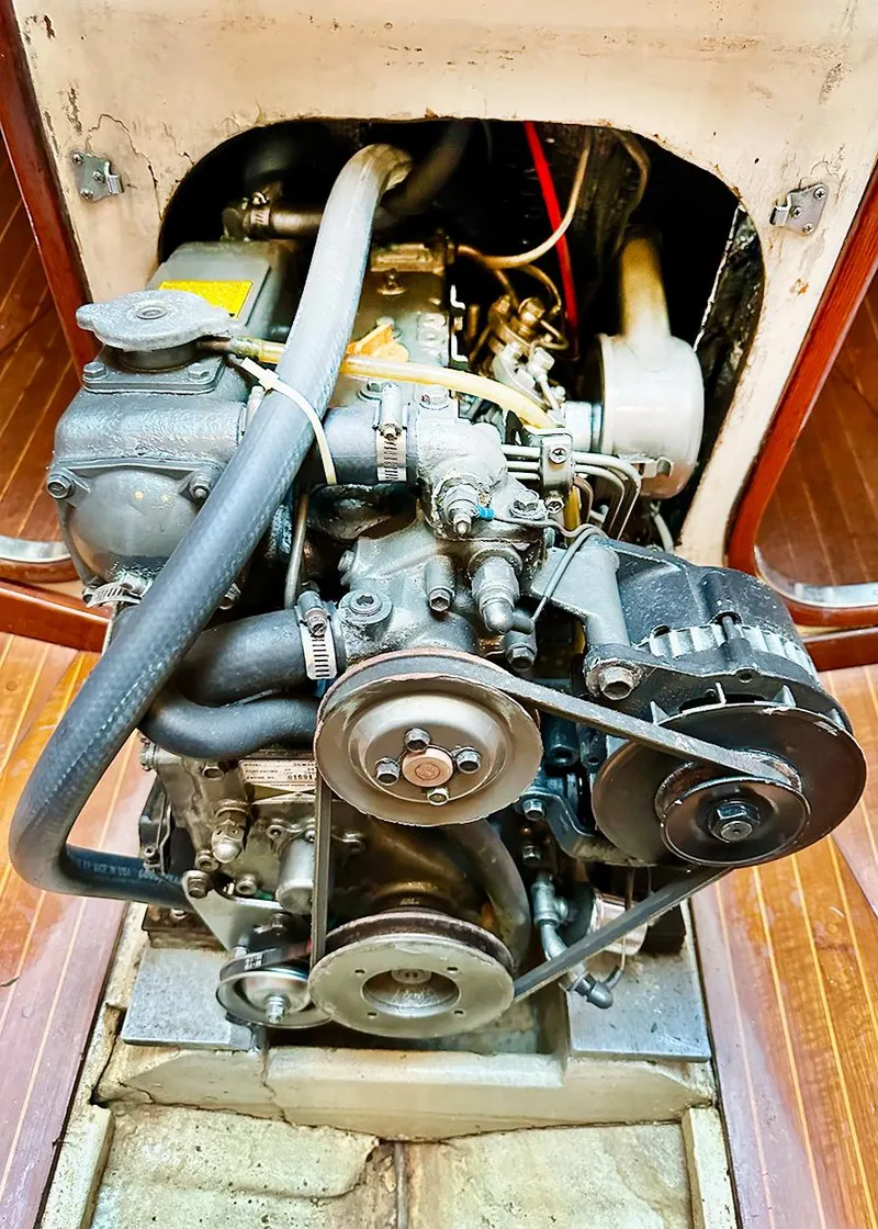 Slide: The Image of Engine access - 20