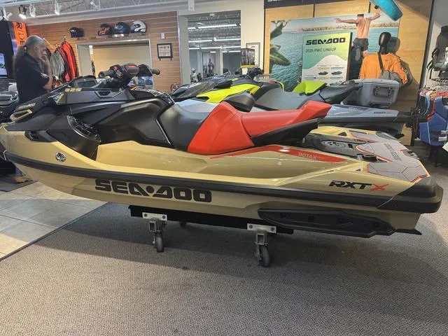 Slide: The Image of Sea-Doo RXT-X 325 2025 - 5