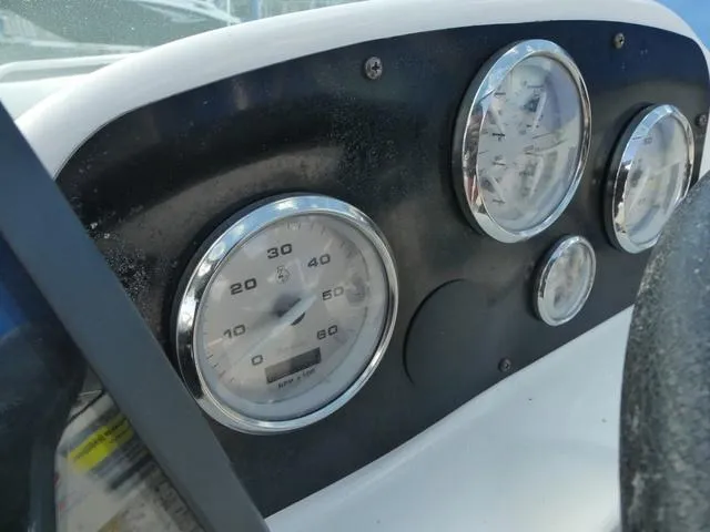 Slide: The Image of Hurricane SF 187 2011 - 24