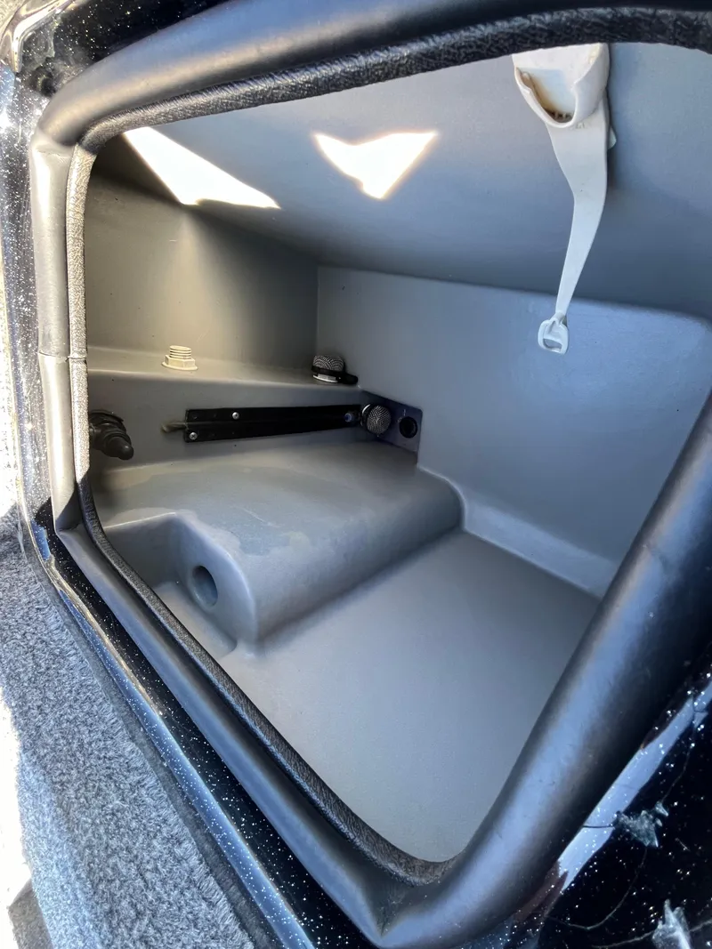 Slide: The Image of Triton 21 HP 2013 - 67