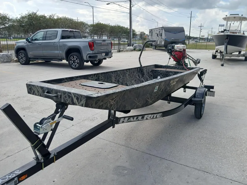 Slide: The Image of Pintail 14 Mudrunner X series 2024 - 6