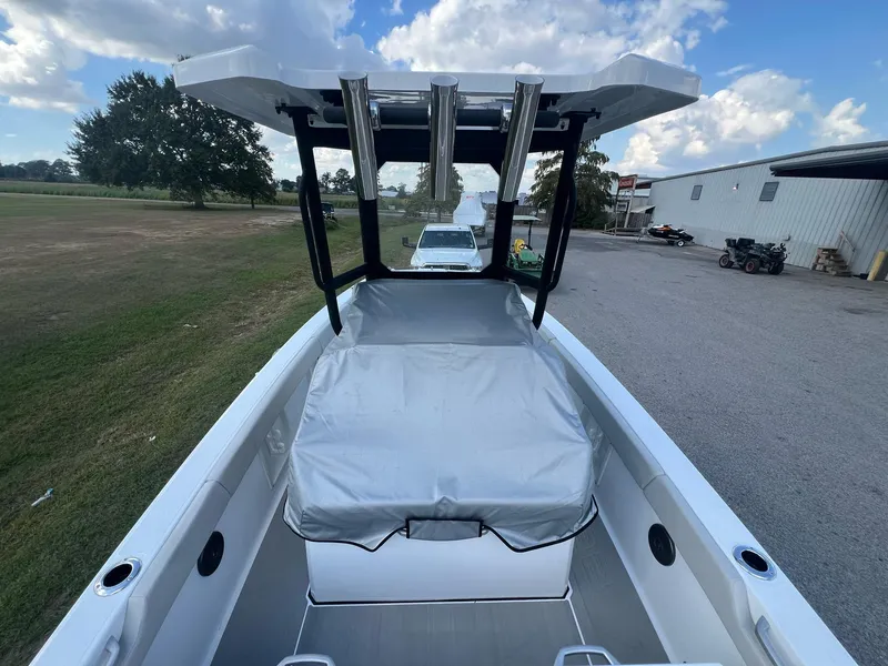 Slide: The Image of Scarab 235 Open SE 2025 - 16