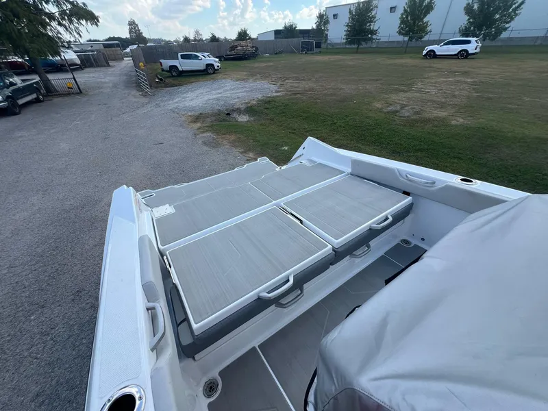 Slide: The Image of Scarab 235 Open SE 2025 - 17