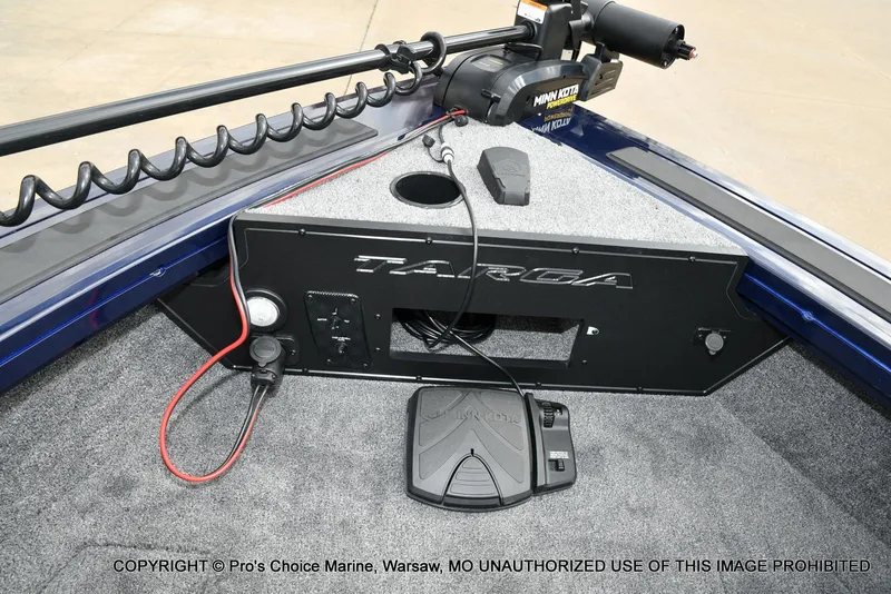 Slide: The Image of Tracker Targa V-19 Walk-Thru w/225HP Pro-XS 2025 - 63