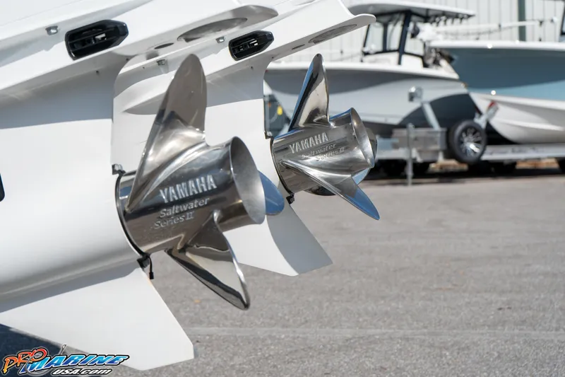 Slide: The Image of Yamaha Saltwater Series II propellers on 2025 Sea Hunt Gamefish 27 boat. - 24