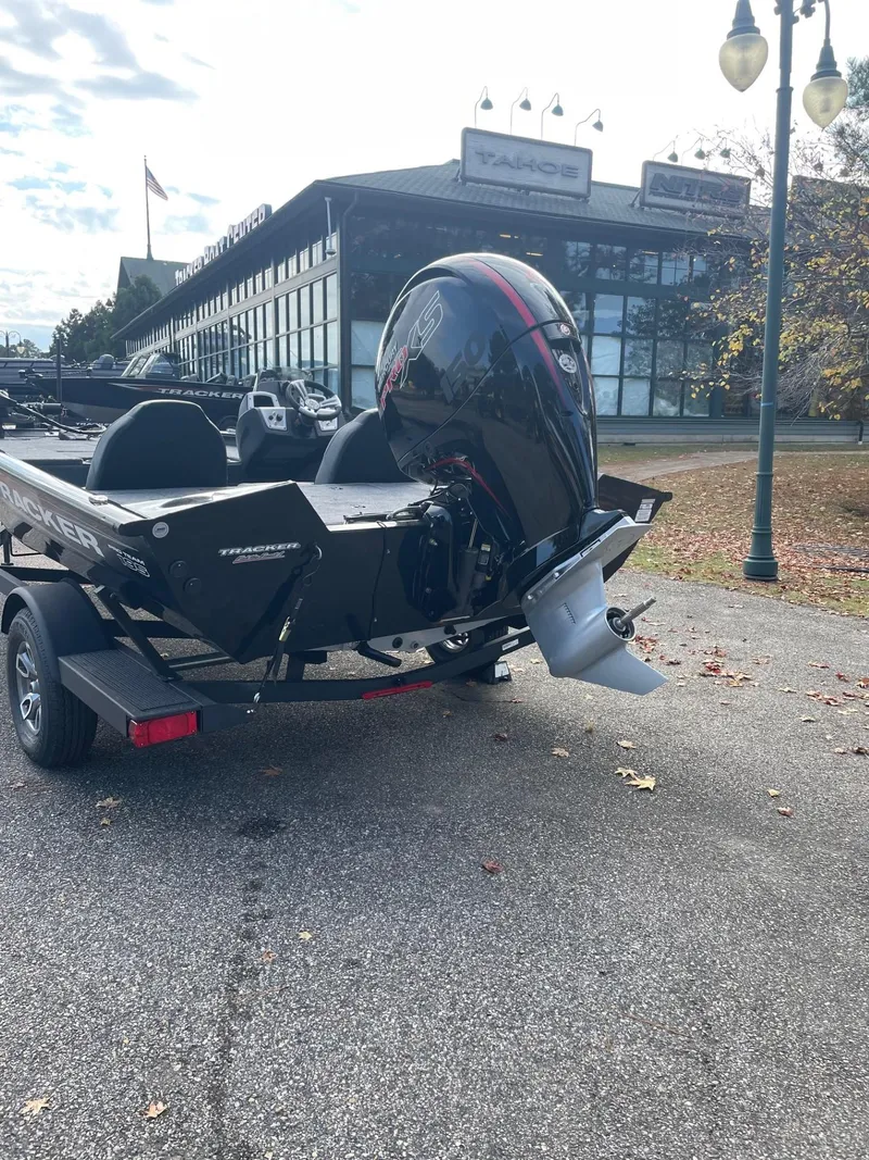 Slide: The Image of Tracker Pro Team 195 Tournament Edition 2025 - 80