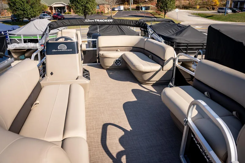 Slide: The Image of 2025 Sun Tracker Party Barge 16 pontoon boat with spacious seating and modern design. - 6