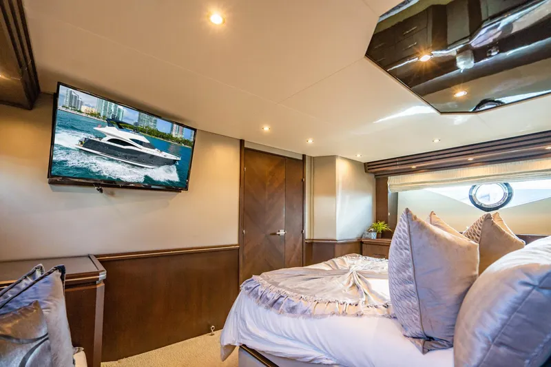 Slide: The Image of Marquis 72 - Maya - Master Stateroom - 36