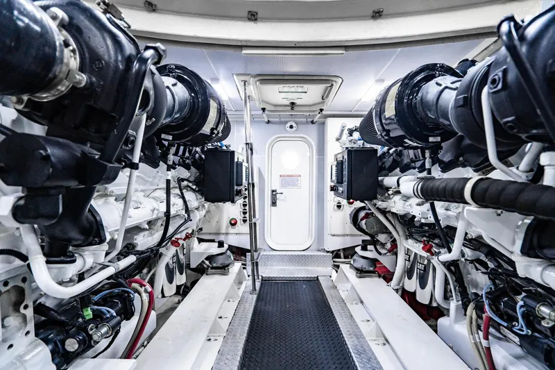 Slide: The Image of Marquis 72 - Maya - Engine Room - 71