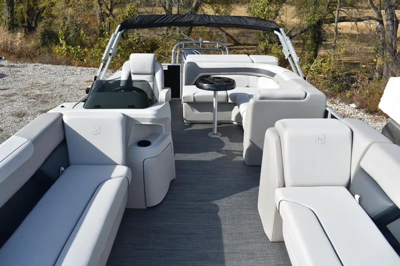 Godfrey SWEETWATER 2286CSE TRITOON 2025 for Sale | MarineSource