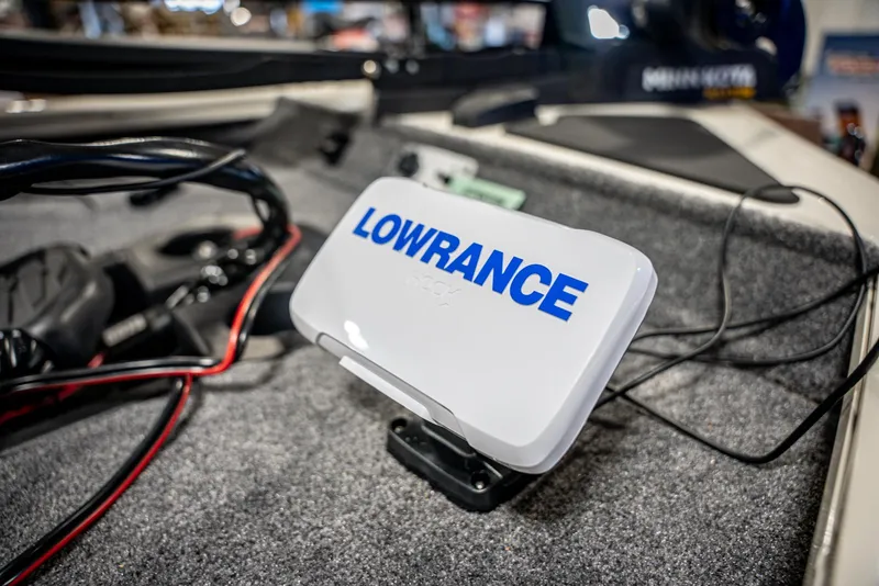 Slide: The Image of Lowrance device on 2025 Bass Tracker PRO TEAM 190 boat dashboard. - 8