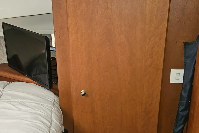 Slide: The Image of Master hanging locker - 24