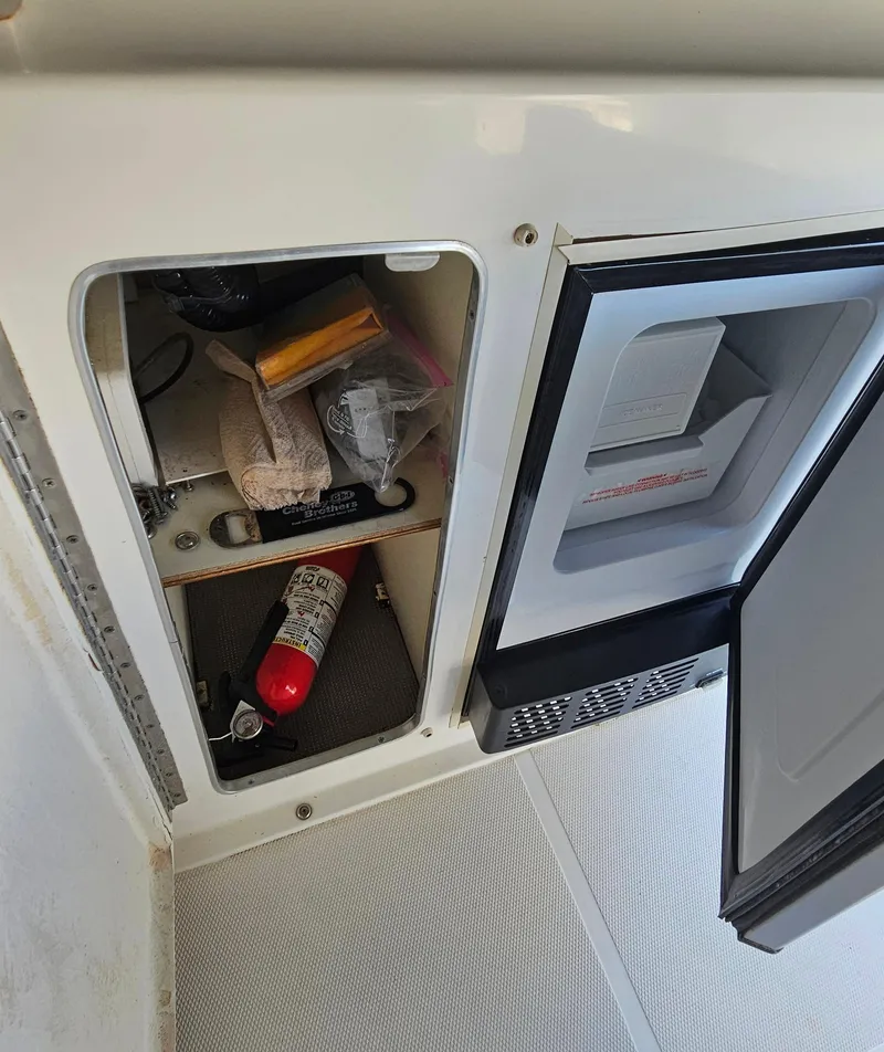 Slide: The Image of Wetbar Icemaker/storage - 35