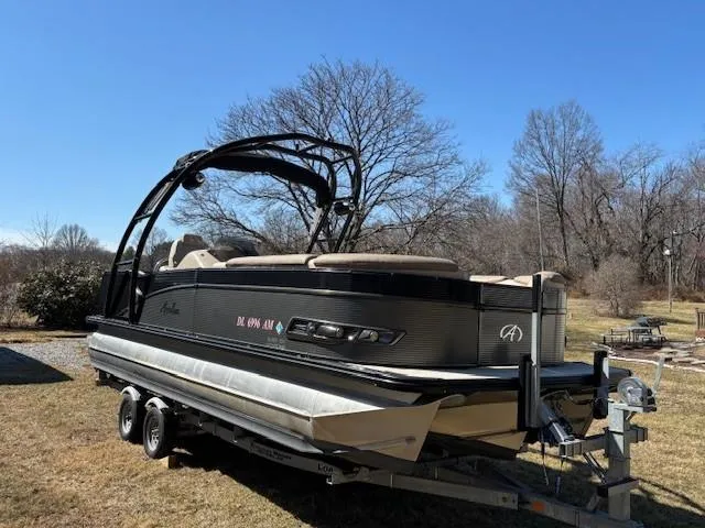 Slide: The Image of Avalon 2385 Catalina 2020 - 5