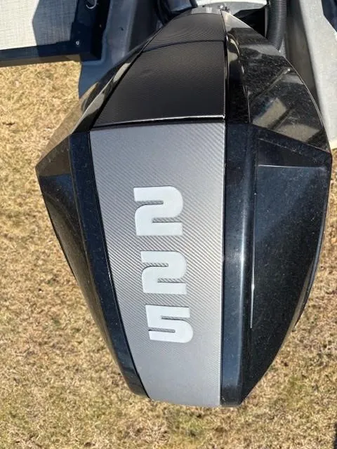 Slide: The Image of Avalon 2385 Catalina 2020 - 8