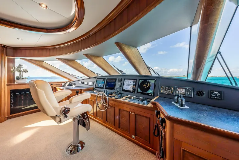 Slide: The Image of Luxurious 2007 Richmond Yachts Semi Displacement helm with panoramic ocean views. - 20