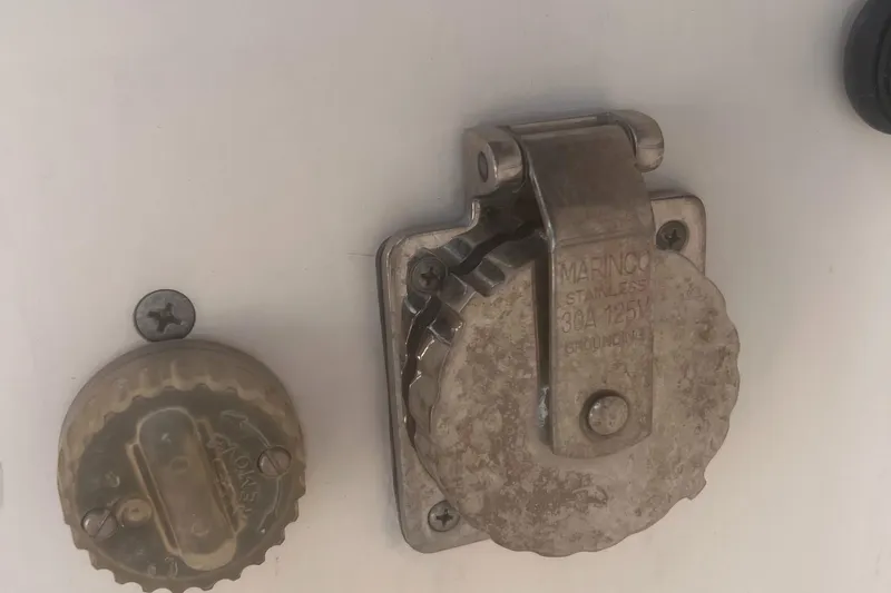 Slide: The Image of Close-up of metal fittings on a 1995 Tiara Yachts 2900 Open. - 35