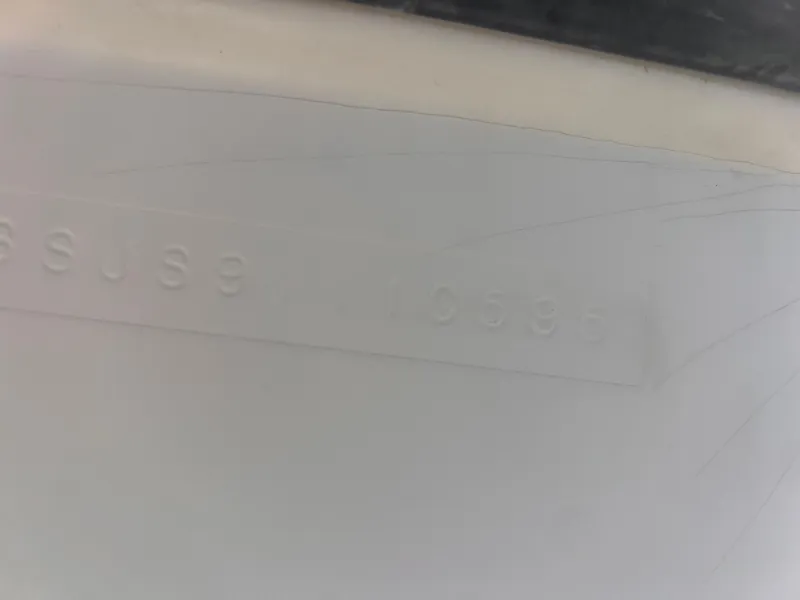 Slide: The Image of Hull identification number on a 1995 Tiara Yachts 2900 Open boat. - 37