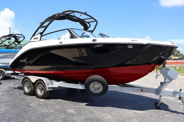 Slide: The Image of Yamaha 222SE 2025 - 8