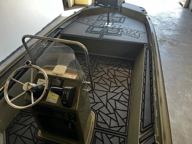 Slide: The Image of SeaArk 1960 Slayer Pro - 7