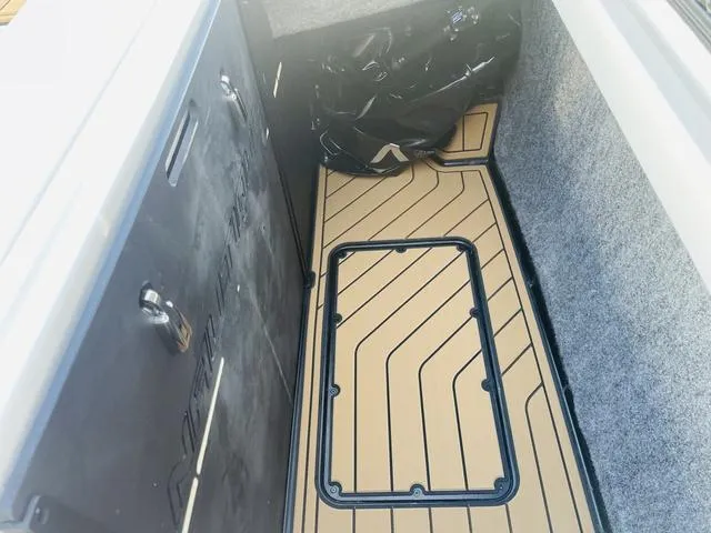 Slide: The Image of Nautique SUPER AIR S23 2024 - 53