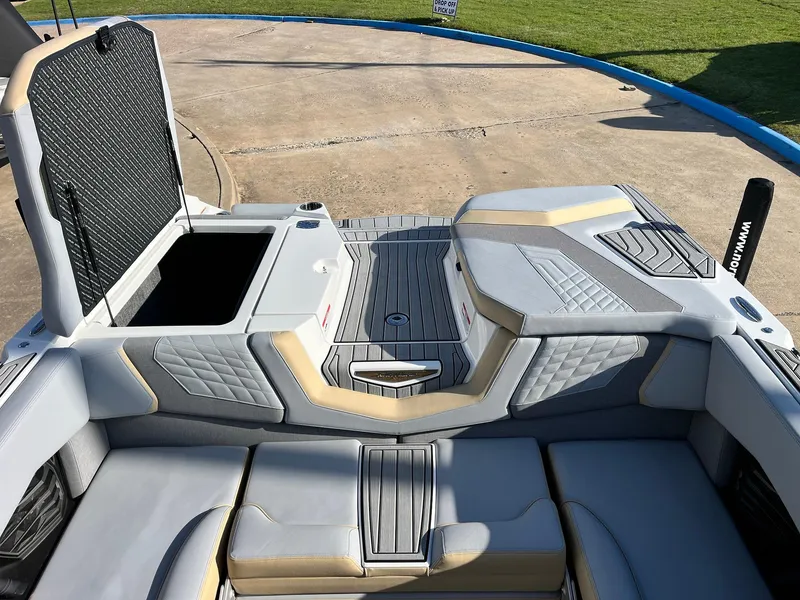 Slide: The Image of Nautique Super Air G25 2024 - 65