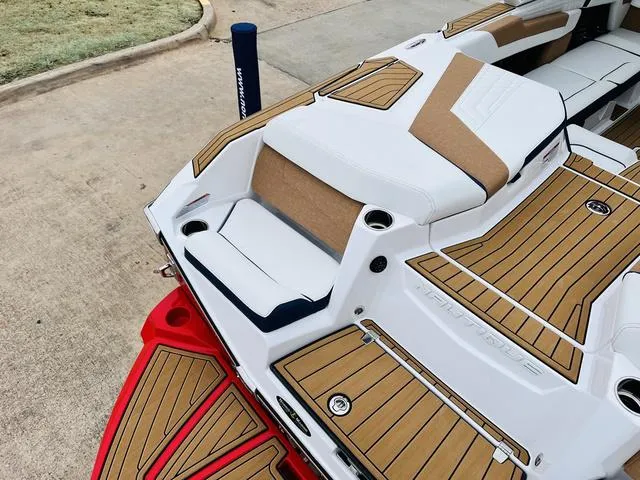 Slide: The Image of Nautique Super Air G23 2024 - 54