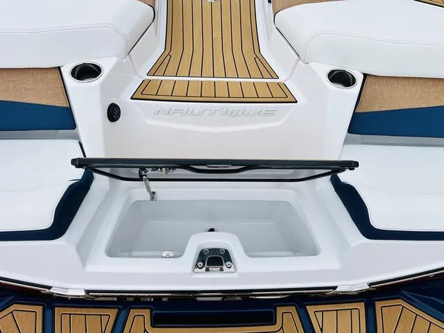 Slide: The Image of Nautique G23 2024 - 63