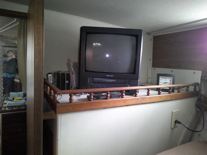 Slide: The Image of TV in v-berth - 16
