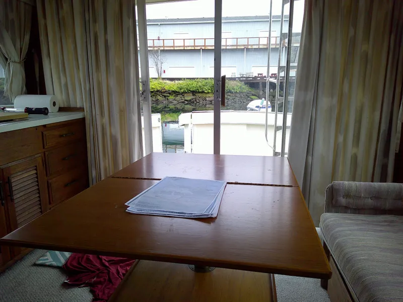 Slide: The Image of Dinette - 17