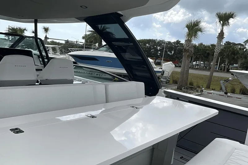 Slide: The Image of Saxdor 320 GTO 2025 - 11