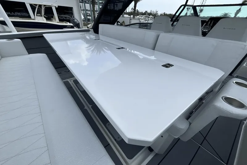 Slide: The Image of Saxdor 320 GTO 2025 - 22