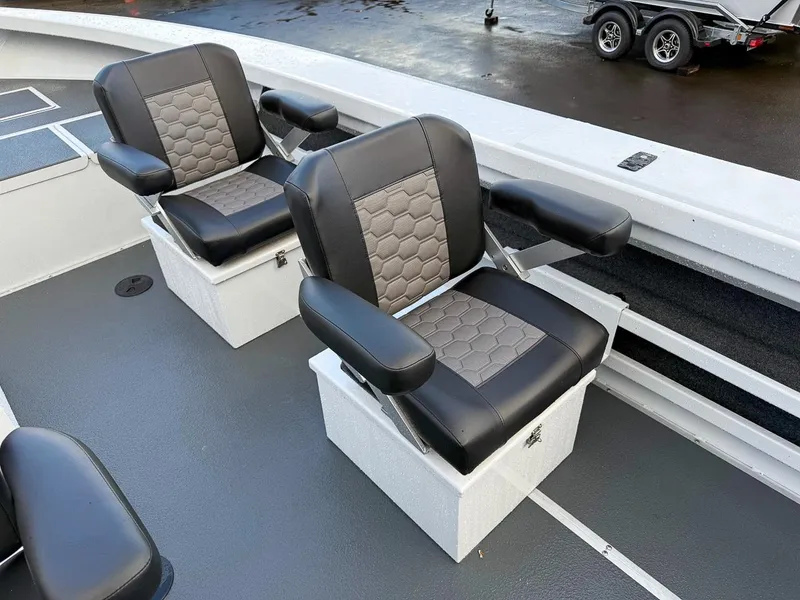 Slide: The Image of North River 24 Osprey 2025 - 13