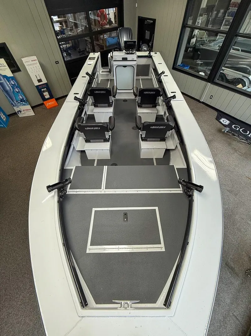 Slide: The Image of North River 24 Osprey 2025 - 27