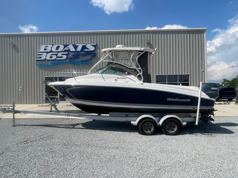 Slide: The Image of Wellcraft 232 Coastal 2006 - 0