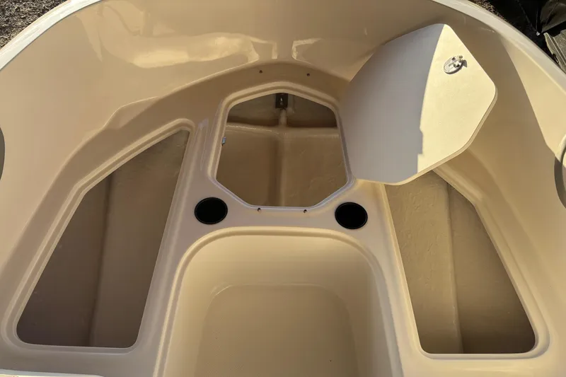 Slide: The Image of 2025 Bayliner E18LE boat interior storage compartments. - 7