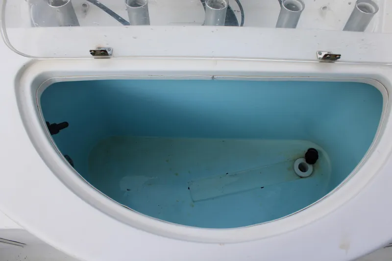 Slide: The Image of Livewell compartment on a 2009 Sea Fox 256CC Pro Series boat. - 3