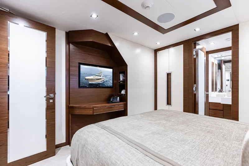 Slide: The Image of Burger 104 Motor Yacht 2017 - 106