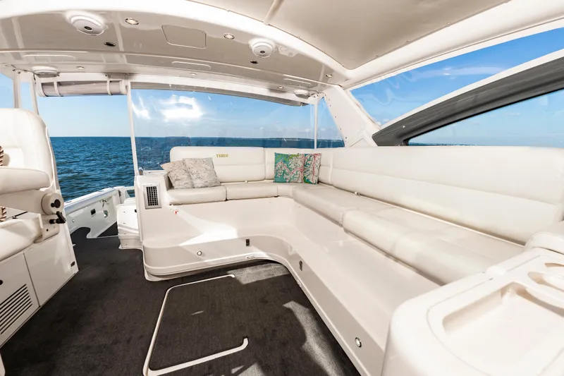 Slide: The Image of Tiara 52 Express 2002 - 16