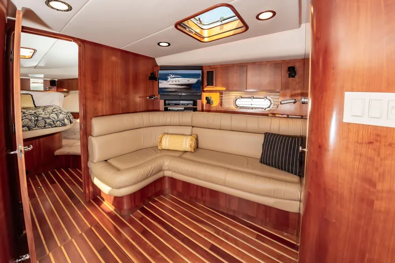 Slide: The Image of Tiara 52 Express 2002 - 29