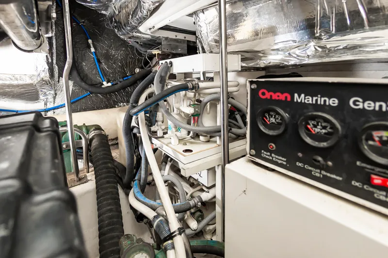 Slide: The Image of Tiara 52 Express 2002 - 52