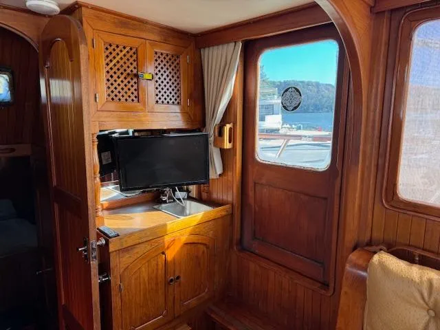 Slide: The Image of DeFever 41 Trawler 1983 - 51