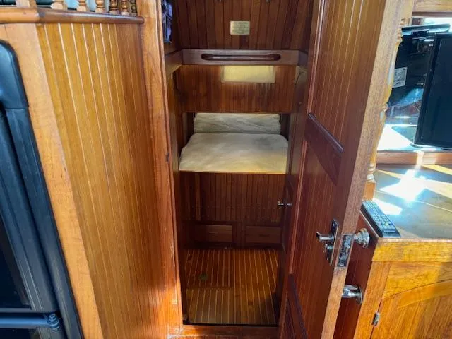 Slide: The Image of DeFever 41 Trawler 1983 - 52