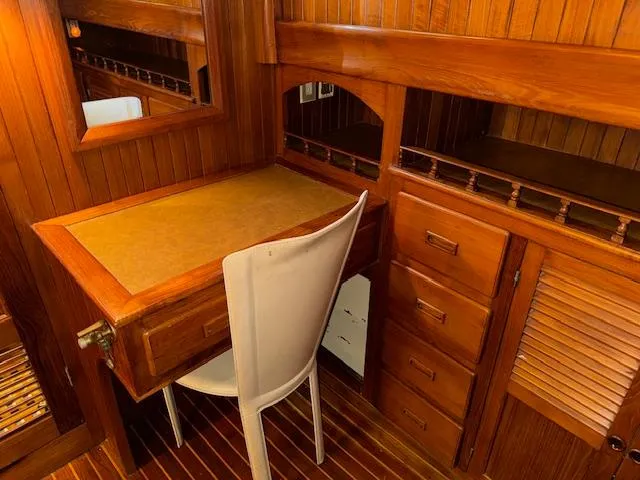 Slide: The Image of DeFever 41 Trawler 1983 - 55