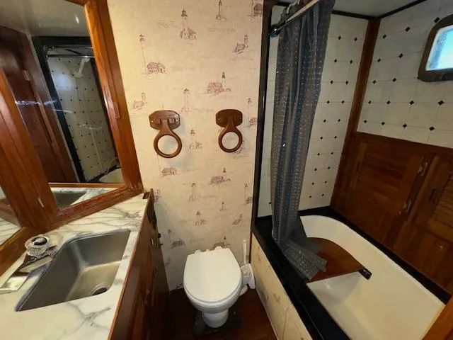 Slide: The Image of DeFever 41 Trawler 1983 - 68