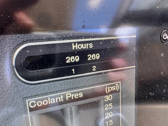 Slide: The Image of Display panel showing 269 hours and coolant pressure on a 2018 Scout 275 Dorado. - 14