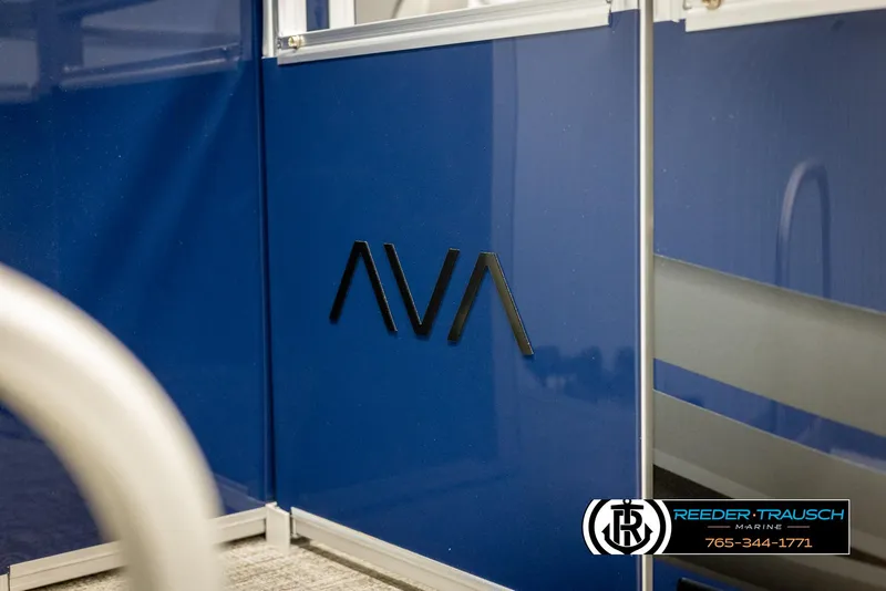 Slide: The Image of Blue Avalon VEN RF 2025 boat panel with AVA logo and Reeder-Trausch Marine branding. - 43