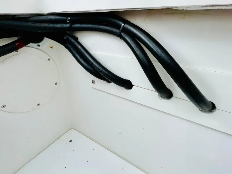 Slide: The Image of Sea Hunter 41 CTS 2020 - 14